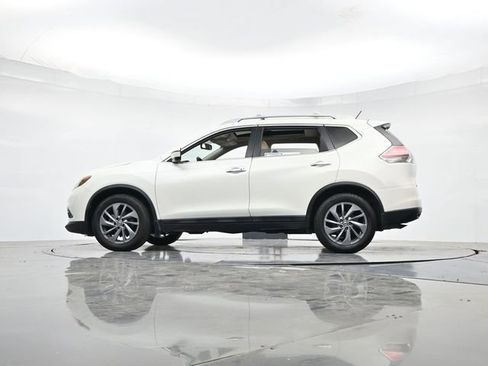Used 2016 Nissan Rogue SL w/ SL Premium Package image 36