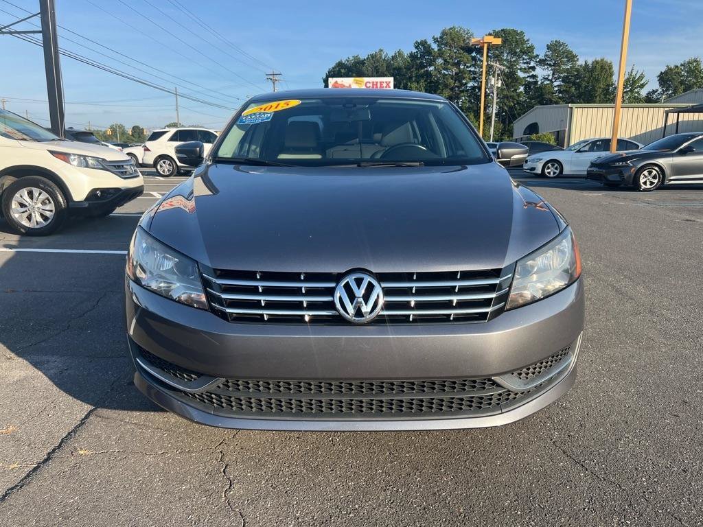 Used 2015 Volkswagen Passat TDI SE FWD image 2