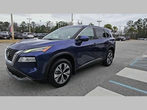Used 2023 Nissan Rogue SV image 23
