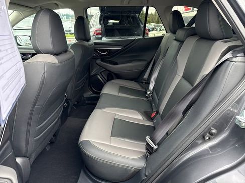 Certified 2025 Subaru Outback Onyx Edition image 13