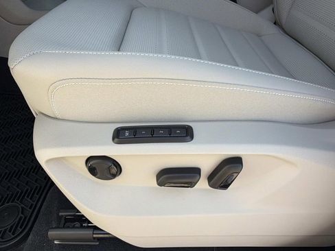 New 2026 Volkswagen Atlas SEL AWD/4WD image 12