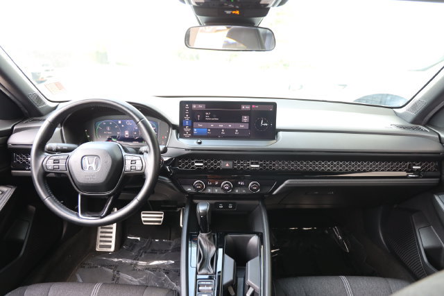 Used 2023 Honda Accord Sport image 10