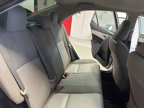 Used 2014 Toyota Corolla LE FWD image 24