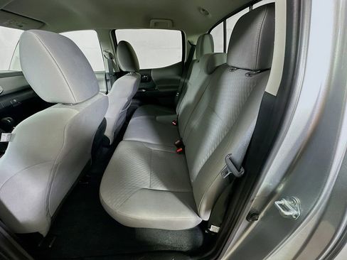 Used 2023 Toyota Tacoma SR5 RWD image 14