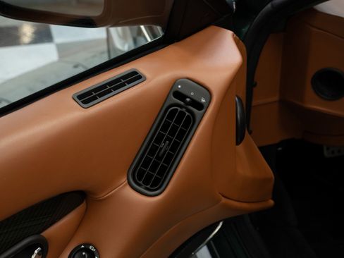 Used 2003 Aston Martin DB7 Vantage image 19