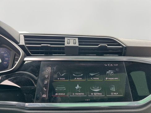 Used 2023 Audi Q3 2.0T Premium image 15