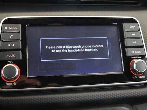 New 2025 Nissan Kicks Play S image 18