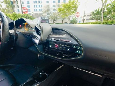 Used 2021 Ferrari SF90 Stradale image 82