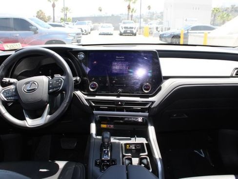 Certified 2025 Lexus TX 350 FWD w/ Convenience Package image 10