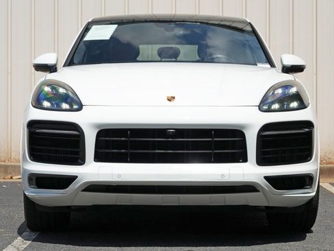 Used 2023 Porsche Cayenne GTS AWD/4WD image 7