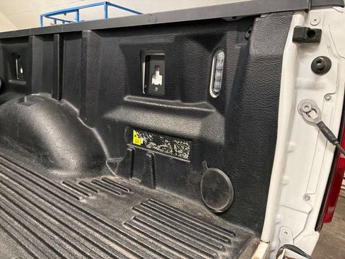 Used 2020 Ford F150 Platinum w/ Equipment Group 701A Luxury AWD/4WD image 46
