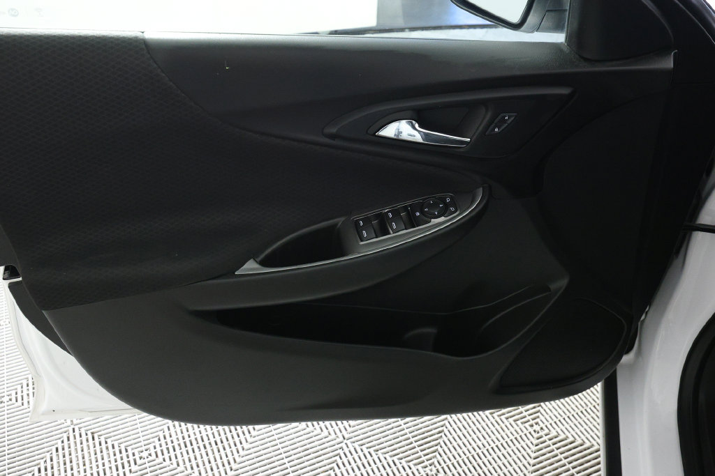 Used 2016 Chevrolet Malibu LS FWD image 15