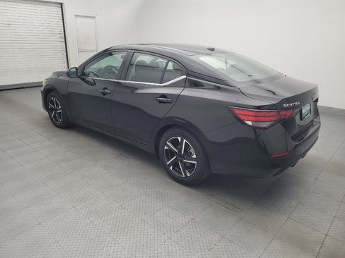 Used 2025 Nissan Sentra SV FWD image 3