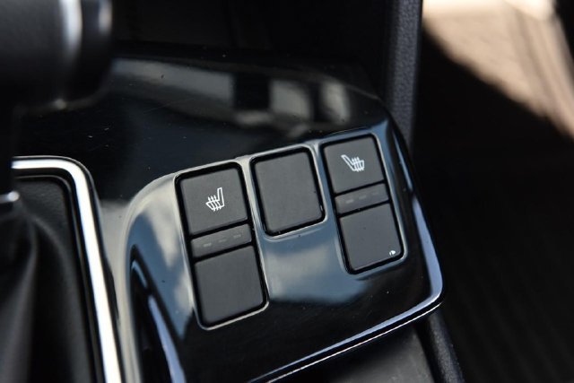 Used 2023 Kia Sportage EX FWD image 17