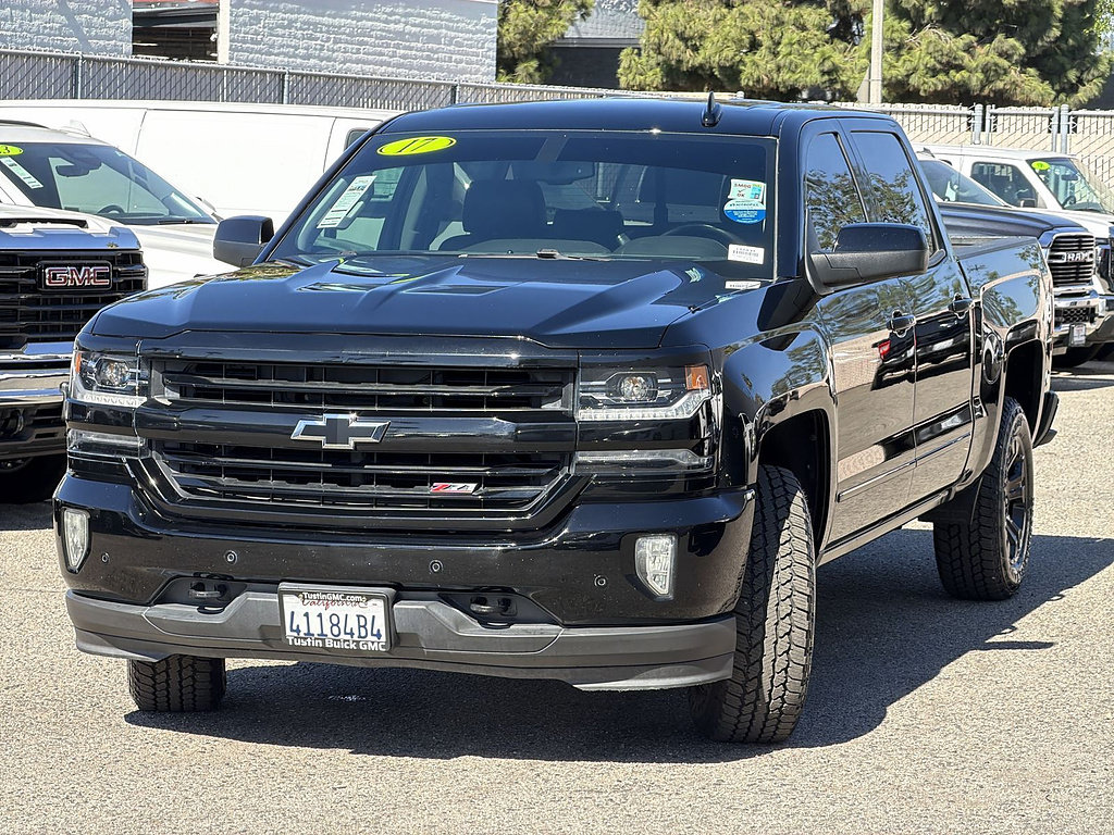 Used 2017 Chevrolet Silverado 1500 LTZ Z71 w/ LTZ Plus Package AWD/4WD image 3