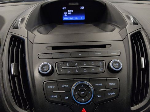 Used 2017 Ford Escape SE FWD image 25