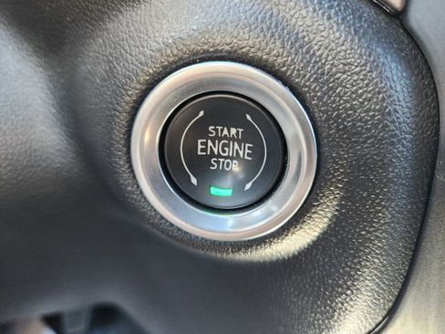 Used 2021 Chevrolet Silverado 2500 High Country image 58