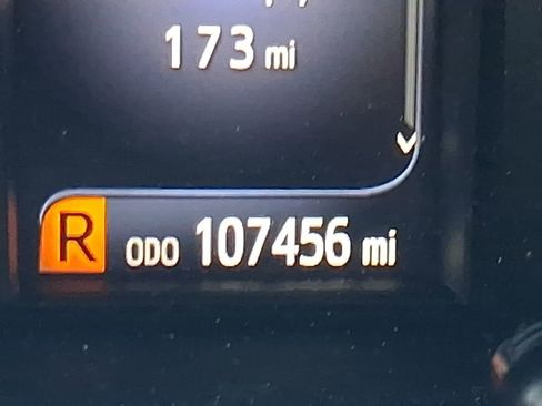 Used 2017 Toyota Camry SE FWD image 30