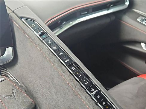 Used 2020 Chevrolet Corvette Stingray Premium Conv w/ 3LT Preferred Equipment Group RWD image 14
