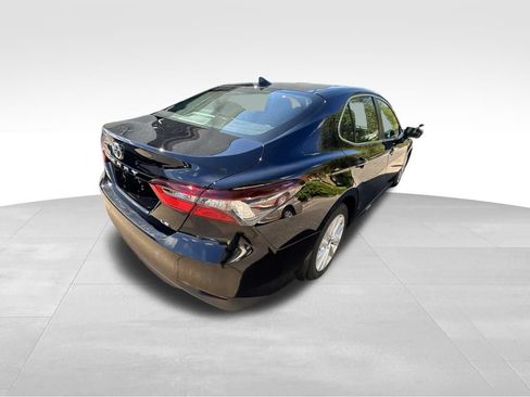 Used 2024 Toyota Camry LE w/ Convenience Package FWD image 8