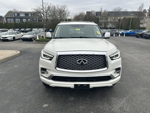 Used 2018 INFINITI QX80 4WD w/ Driver Assistance Package image 3
