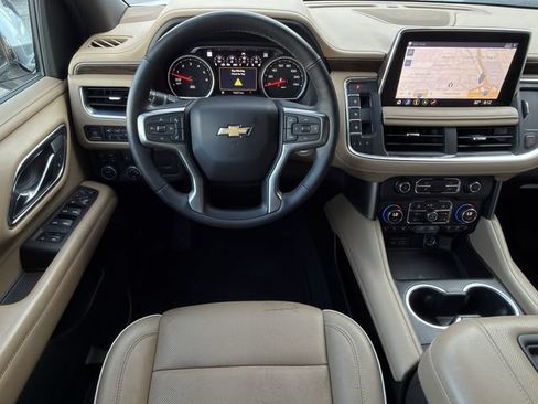 Used 2021 Chevrolet Tahoe Premier w/ Texas Edition AWD/4WD image 15