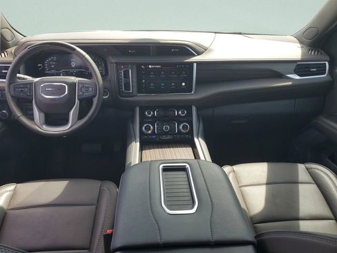 Certified 2024 GMC Yukon Denali w/ Denali Reserve Package AWD/4WD image 14