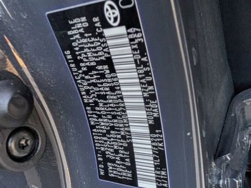 Used 2024 Toyota Corolla LE FWD image 36