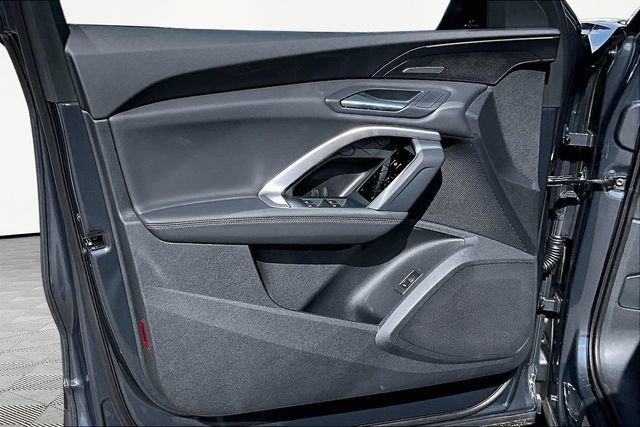 New 2026 Audi Q5 Premium Plus AWD/4WD image 18