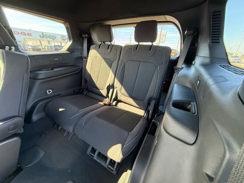 Used 2024 Jeep Grand Cherokee L Laredo w/ Luxury Tech Group I image 10