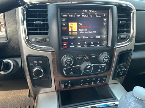 Used 2018 RAM 3500 Laramie image 31