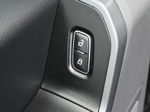 Used 2022 Ford F150 XLT AWD/4WD image 12