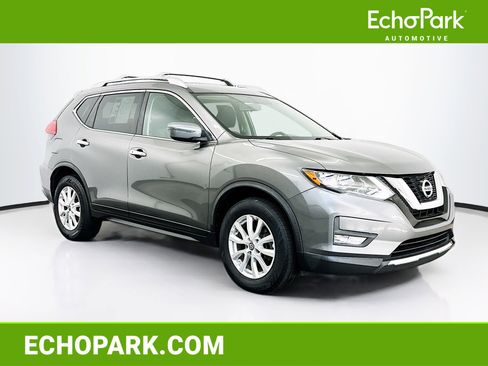 Used 2017 Nissan Rogue SV AWD/4WD image 1