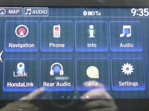 Used 2016 Honda Pilot Touring image 47