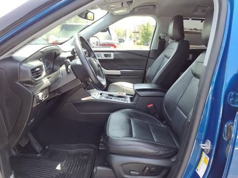 Used 2021 Ford Explorer Limited AWD/4WD image 19