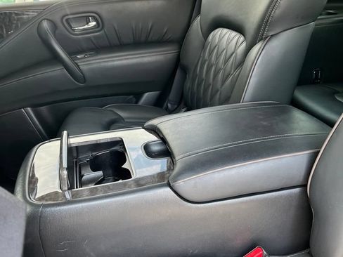 Used 2023 Nissan Armada Platinum w/ Captain's Chairs Package AWD/4WD image 7
