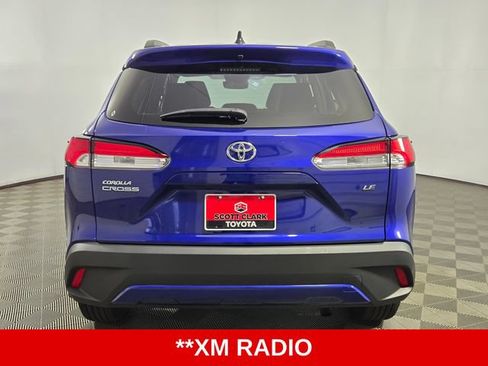 Used 2025 Toyota Corolla Cross LE FWD image 7