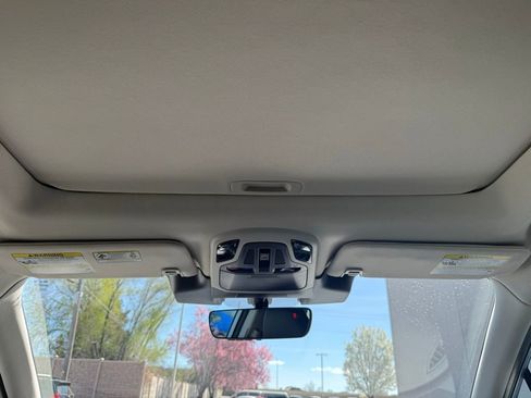 Certified 2025 Subaru Outback Limited image 19