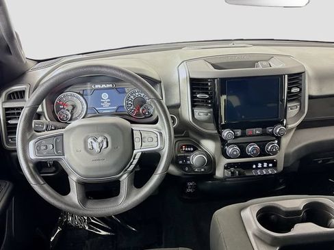 Used 2025 RAM 1500 Warlock AWD/4WD image 25