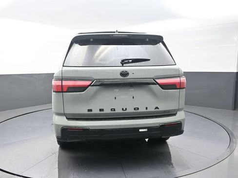 Used 2026 Toyota Sequoia Platinum AWD/4WD image 7