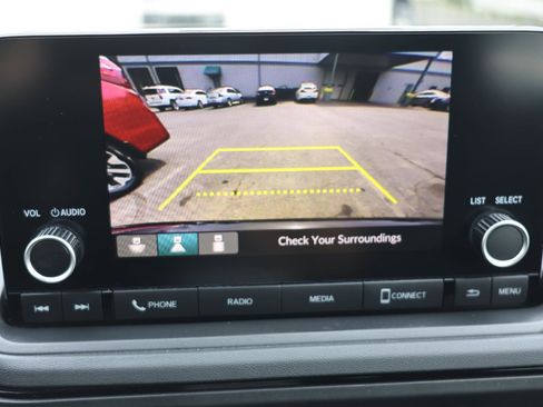 Used 2023 Honda Accord LX image 15