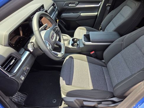 New 2025 GMC Terrain Elevation image 6