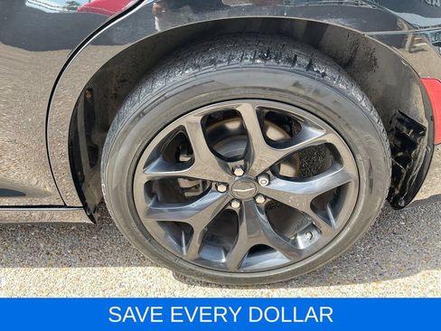 Used 2023 Chrysler 300 Touring L RWD image 24