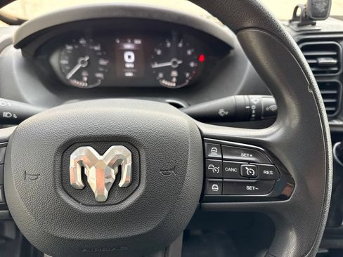 Used 2025 RAM ProMaster 2500 w/ Convenience Group FWD image 64