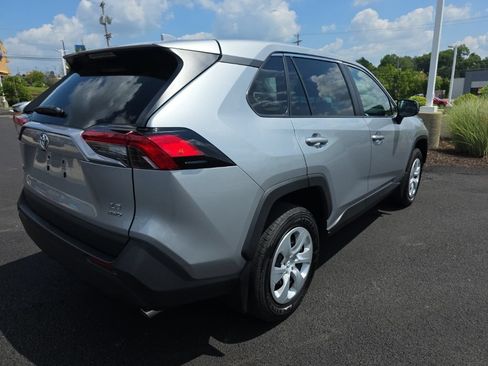 Certified 2024 Toyota RAV4 LE AWD/4WD image 9