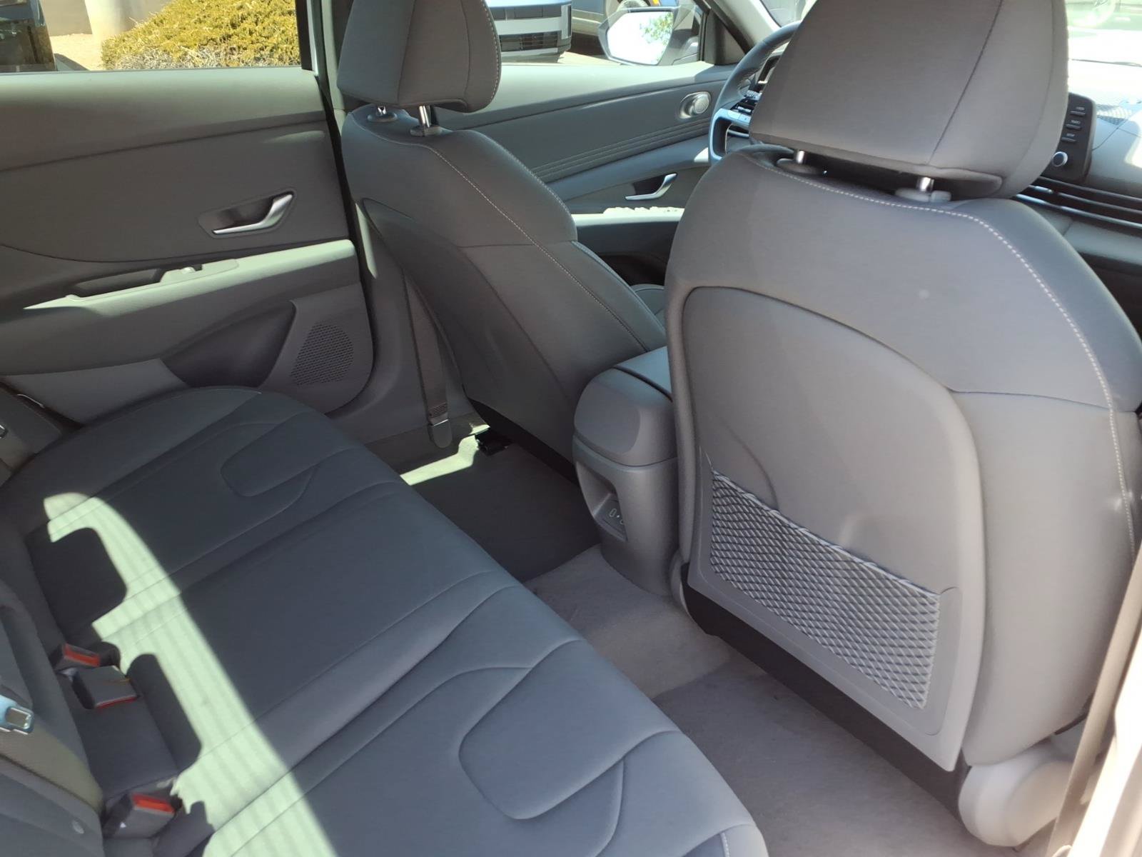 New 2026 Hyundai Elantra SEL Sport Premium FWD image 8