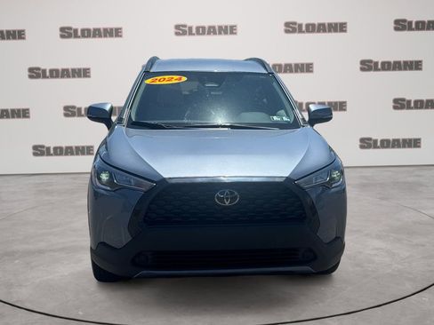 Used 2024 Toyota Corolla Cross LE AWD/4WD image 8