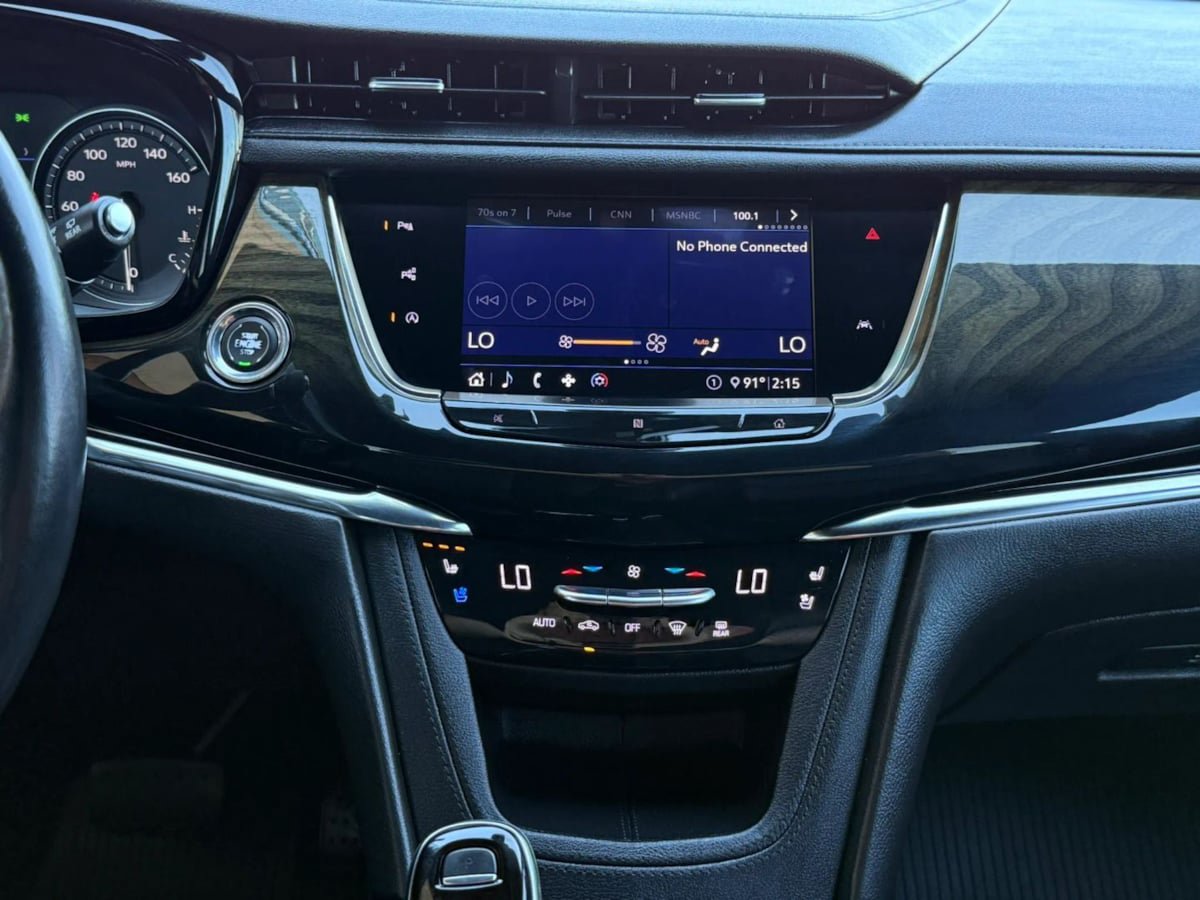 Used 2020 Cadillac XT6 Premium Luxury FWD image 55