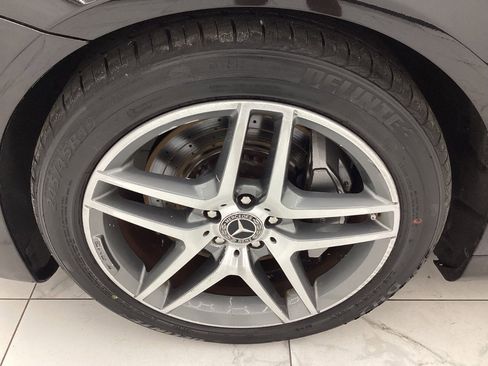 Used 2018 Mercedes-Benz S 560 4MATIC Sedan image 53