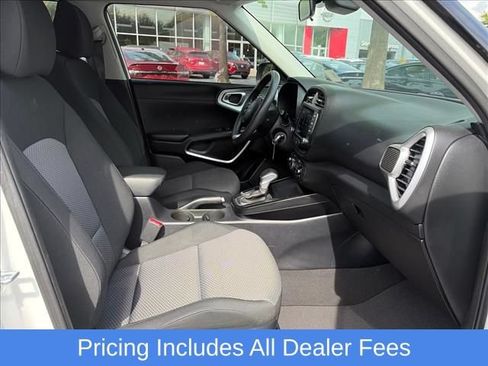 Used 2022 Kia Soul LX w/ Technology Package FWD image 18
